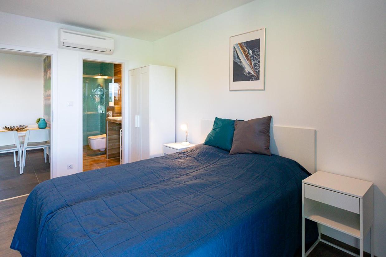 Marina Apartman Hotel Balatonszemes Ngoại thất bức ảnh