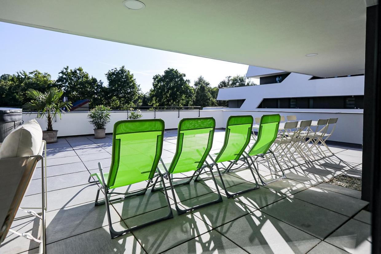 Marina Apartman Hotel Balatonszemes Ngoại thất bức ảnh