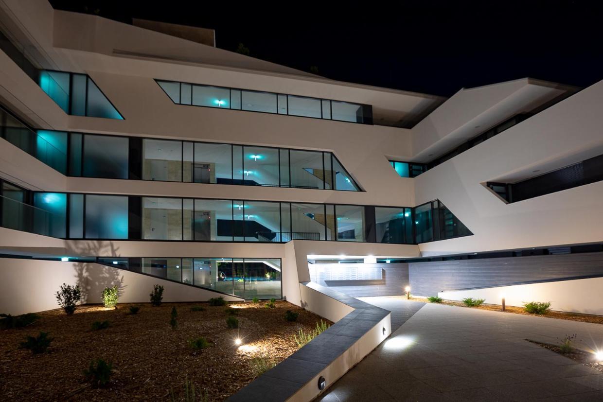 Marina Apartman Hotel Balatonszemes Ngoại thất bức ảnh